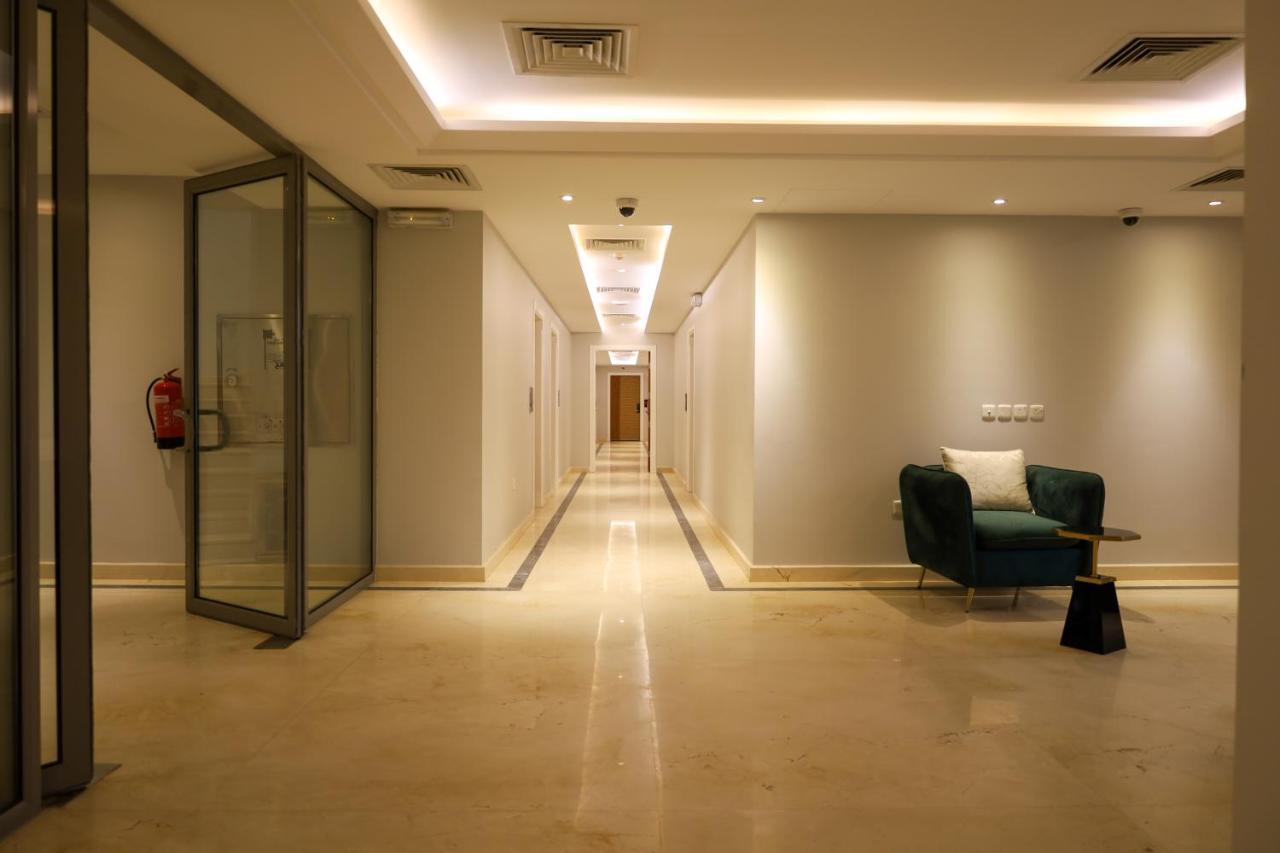 الرياض فندق مومنتس ليفنج - Moments living hotel المظهر الخارجي الصورة